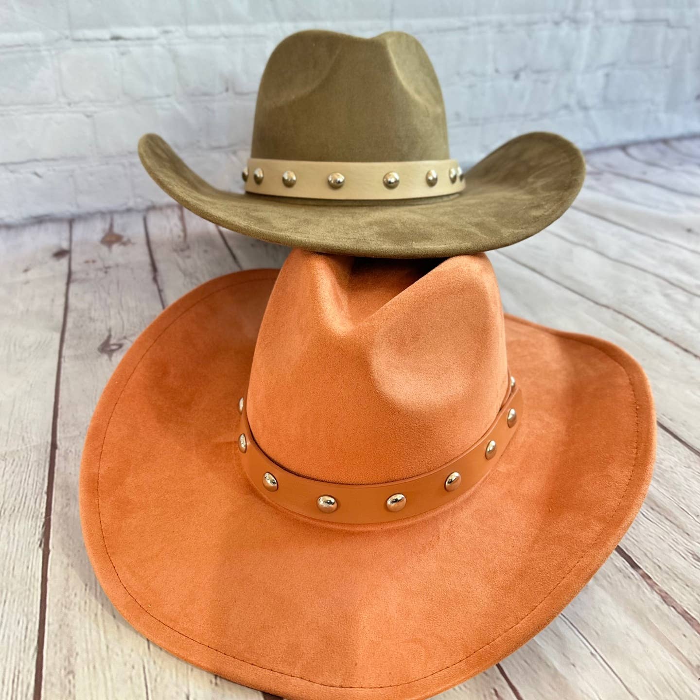 Vegan suede cattleman cowboy hat With Steard Leather belt st