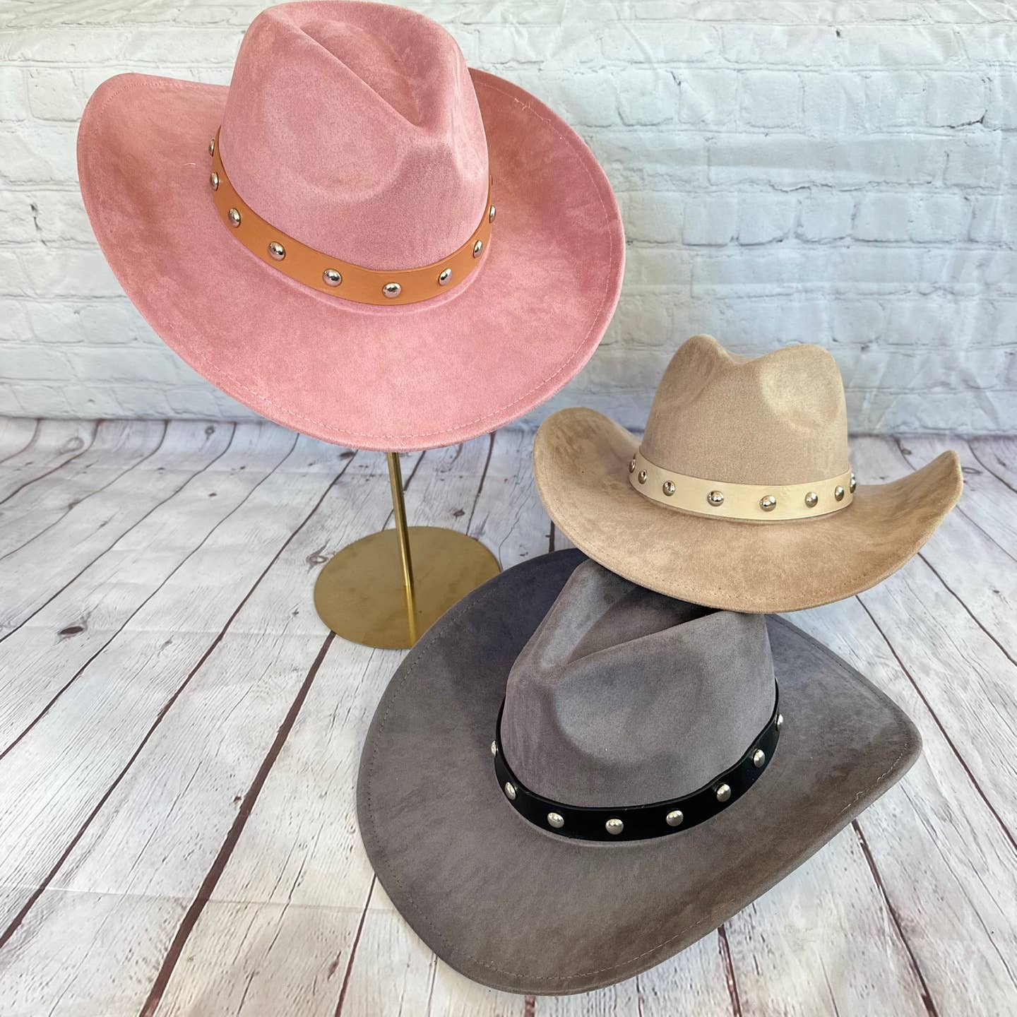 Vegan suede cattleman cowboy hat With Steard Leather belt st