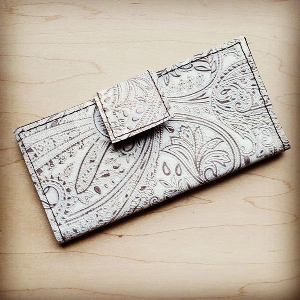 Embossed Leather Wallet in Oyster Paisley w/ Snap